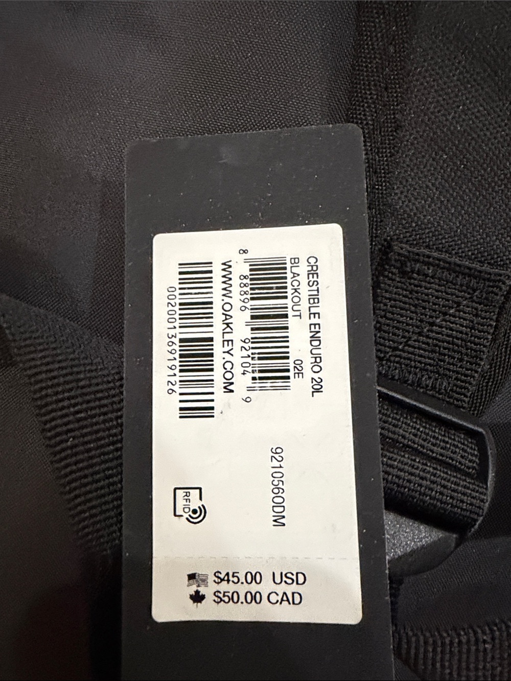 Oakley Black Men's Backpack with Front Logo - Picture 2 of 5